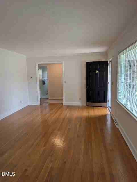 1108 Friendly Rd - Photo 5 of 21