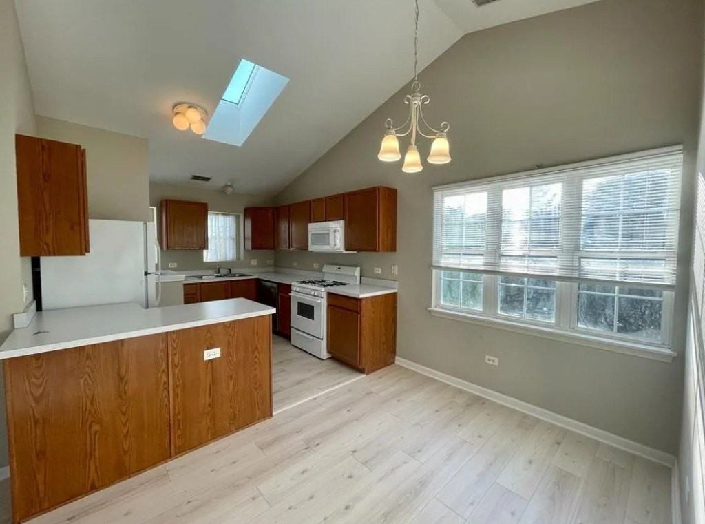 2919 Rutland Cir #204 - Photo 3 of 11