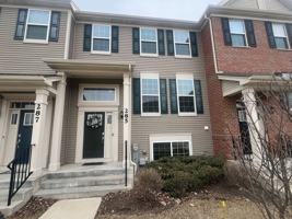 featured image of 285 Lakeshore Dr