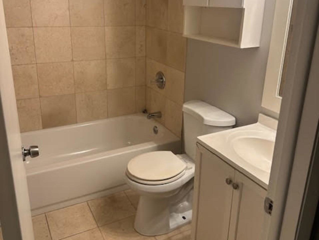 14502 Cottage Grove Ave #1S - Photo 5 of 5