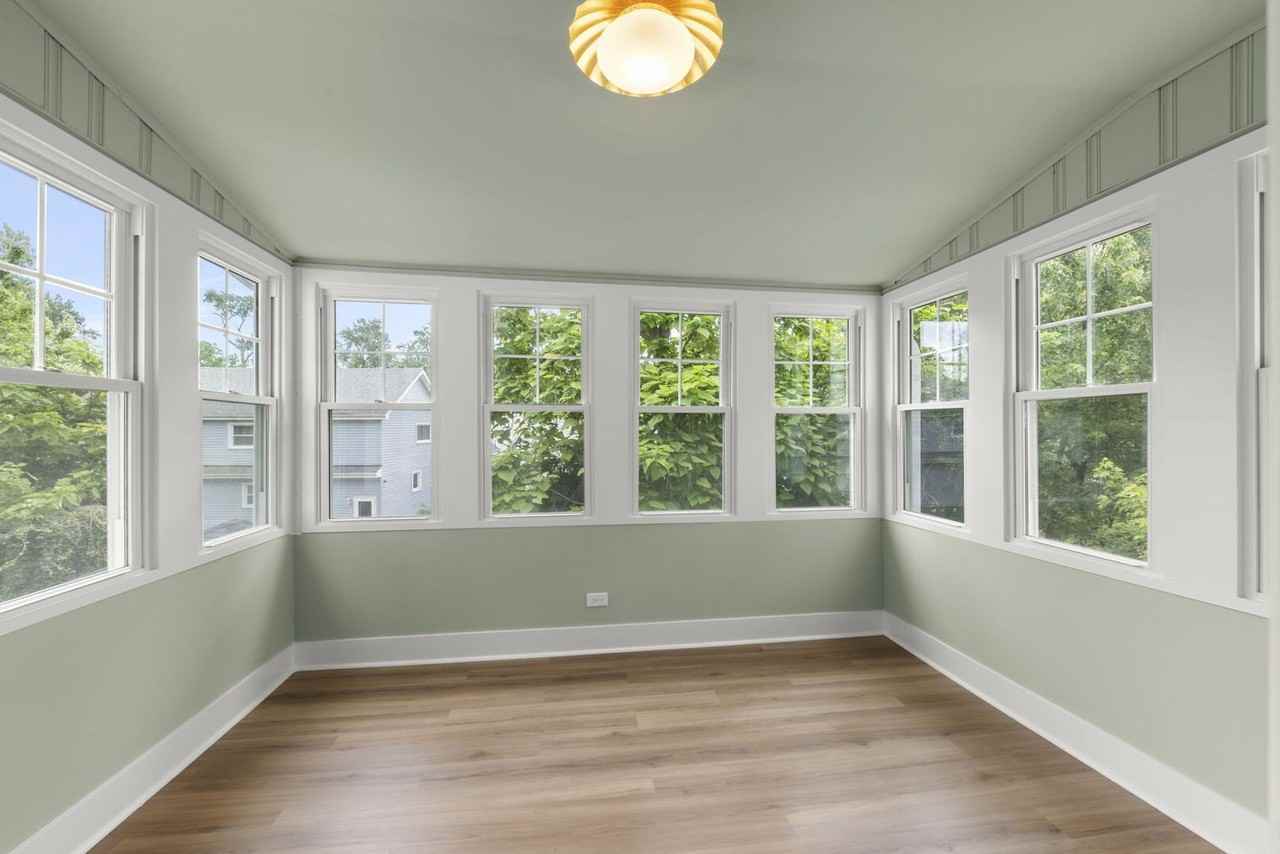 285 Hill Ave #2 - Photo 5 of 15