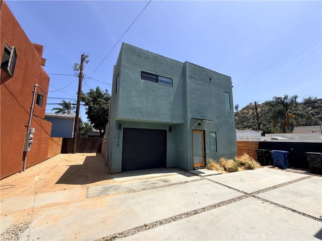 2320 Fernleaf St - Photo 2 of 22