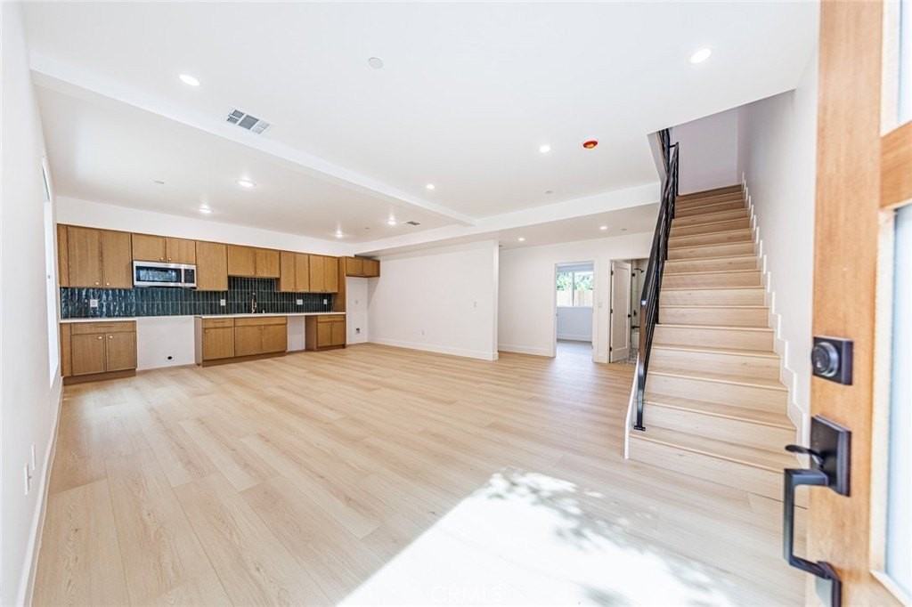 1065 S Corning St #C - Photo 7 of 27