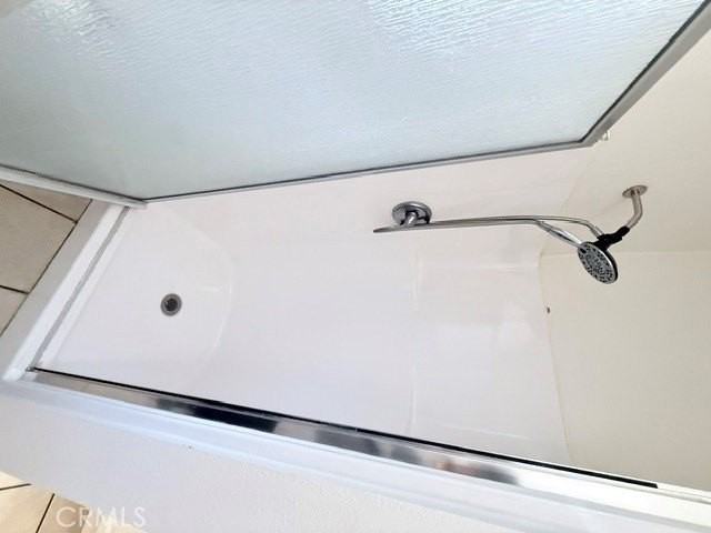 885 N Eleanor St - Photo 7 of 9
