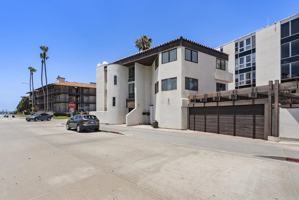 featured image of 2110 Avenida De La Playa #C