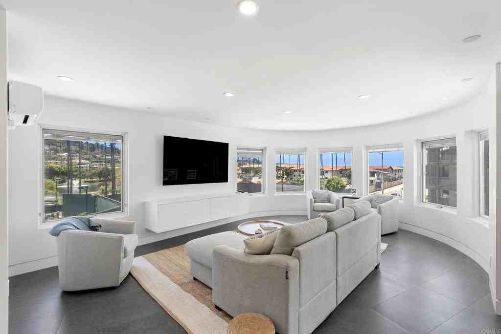 2110 Avenida De La Playa #C - Photo 3 of 14