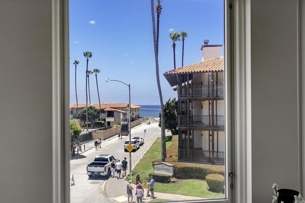 2110 Avenida De La Playa #C - Photo 4 of 14