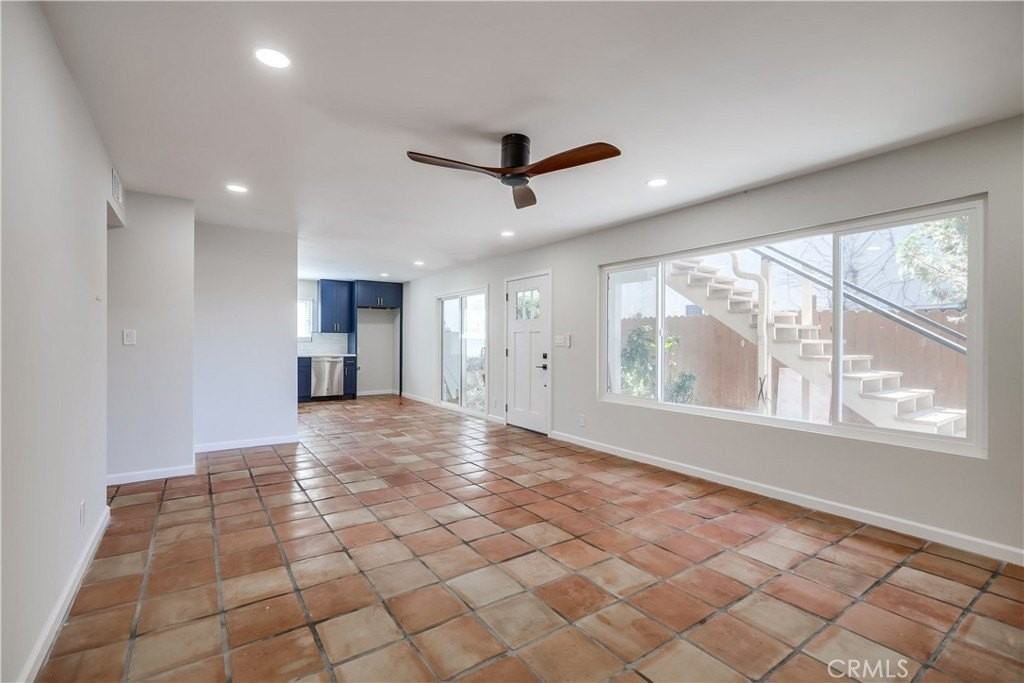 205 W Escalones #B - Photo 6 of 26