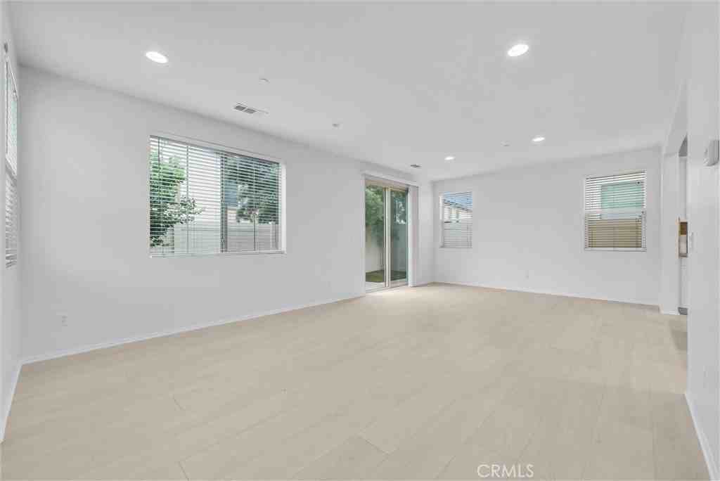2969 Villa Catalonia Cir - Photo 7 of 25