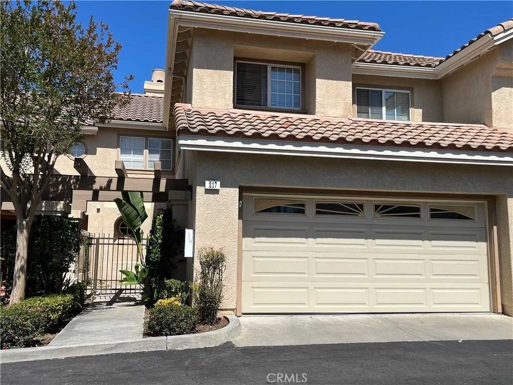 217 Encantado Cyn - Photo 2 of 23