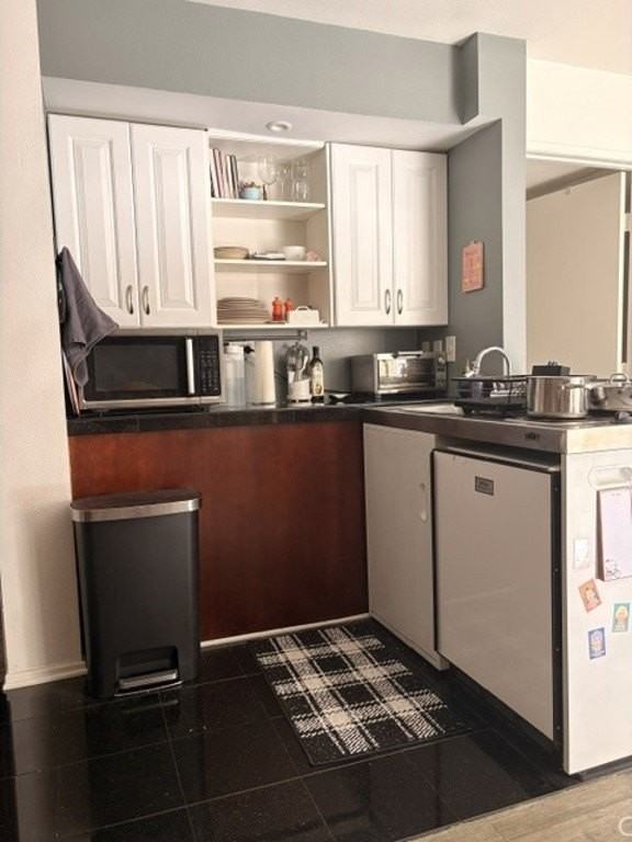 22326 Silent Brk - Photo 2 of 10