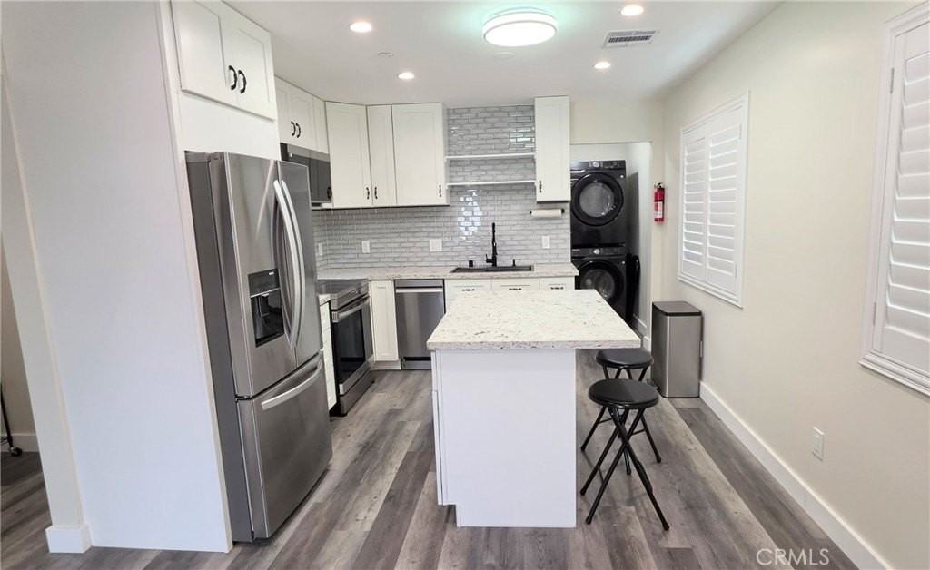 402 Findlay Ave - Photo 5 of 33