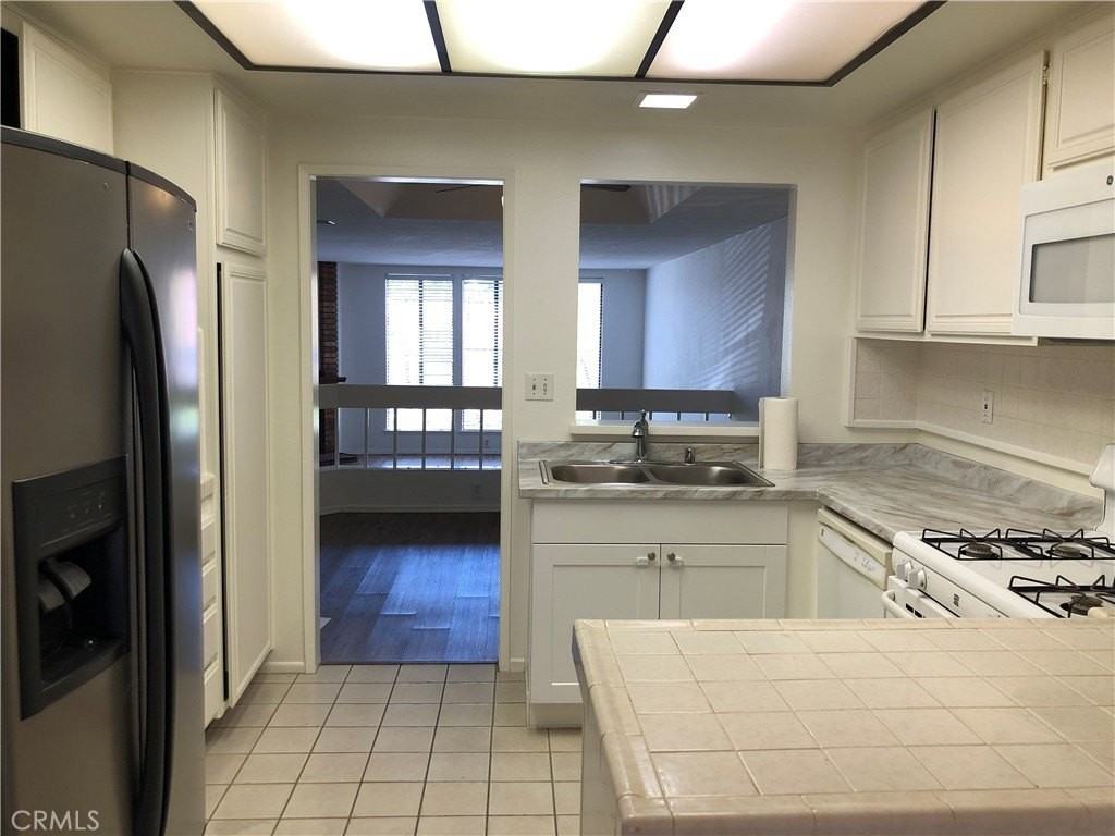25951 Orbita - Photo 5 of 39