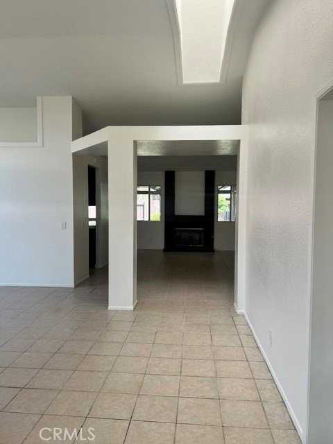 2099 Rosemary Ct - Photo 3 of 12
