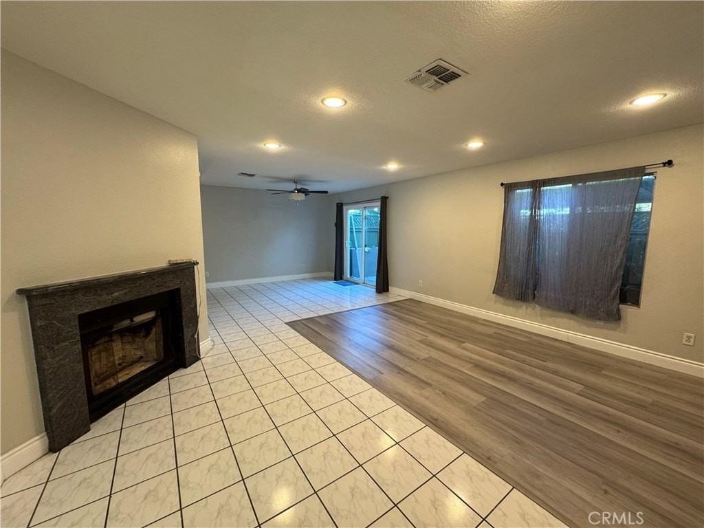 10187 Indian Summer Dr #A - Photo 2 of 14