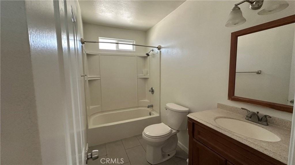 340 N Dalton Ave - Photo 6 of 10