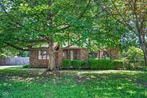 featured image of 4631 Graceland Ave