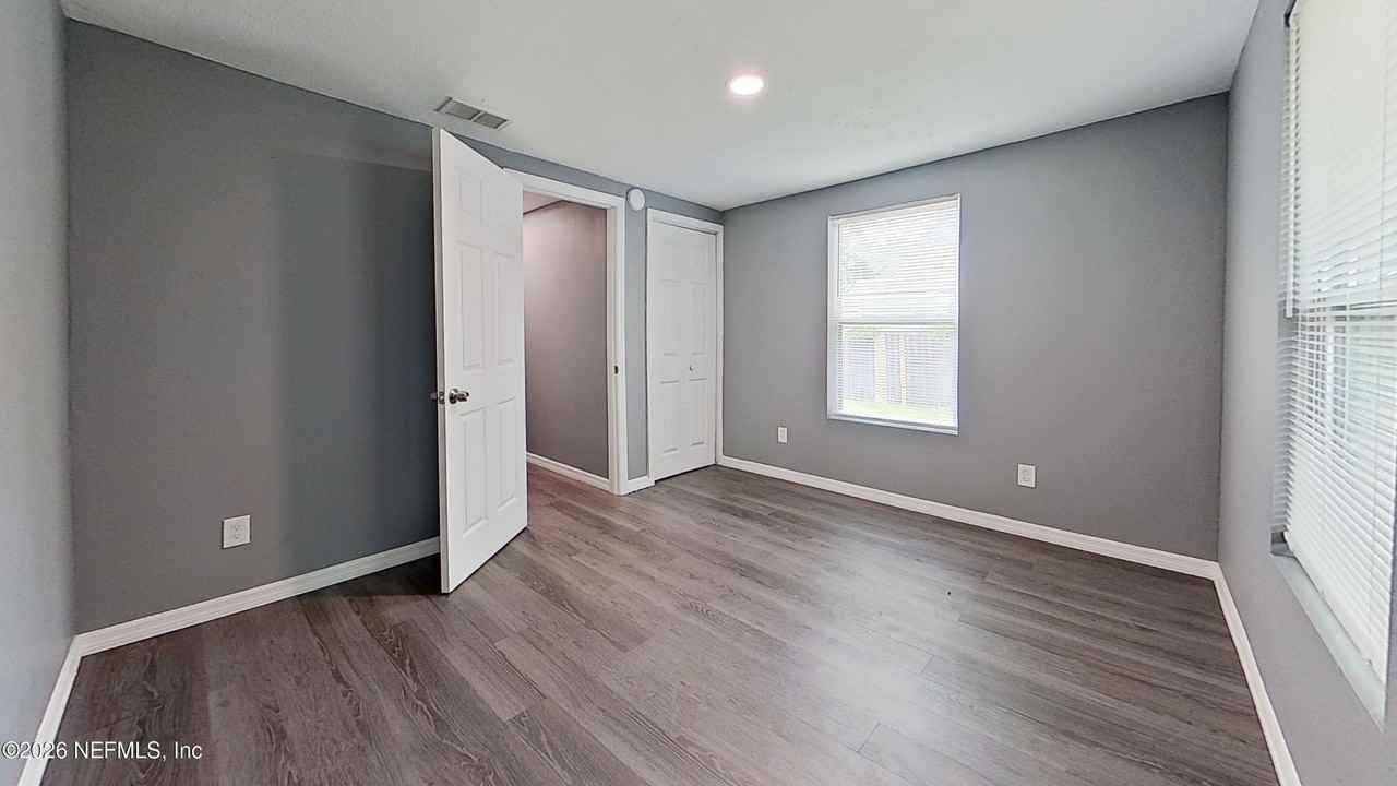 535 W 59th St - Photo 7 of 15