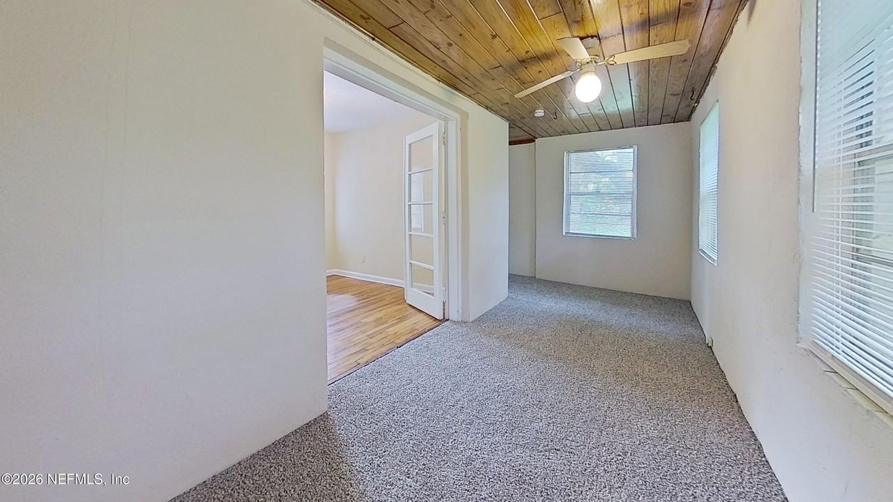 607 Garden Cliff Ct - Photo 7 of 13