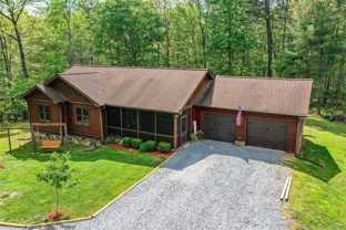 303 Pine Ln - Photo 1 of 1