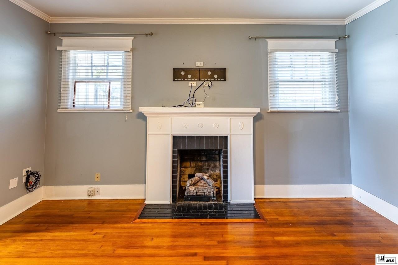 607 Roselawn Ave - Photo 4 of 26
