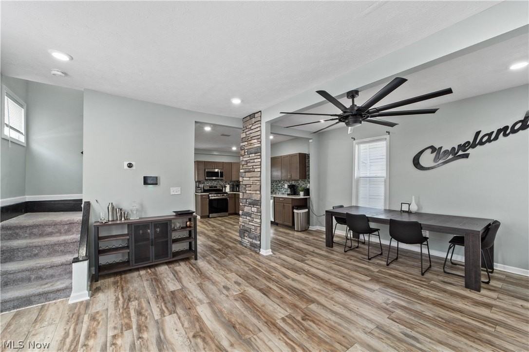 3251 Marvin Ave - Photo 2 of 25