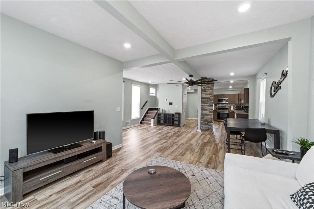 3251 Marvin Ave - Photo 7 of 25