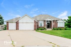 15541 Pine Rdg - Photo 1 of 1