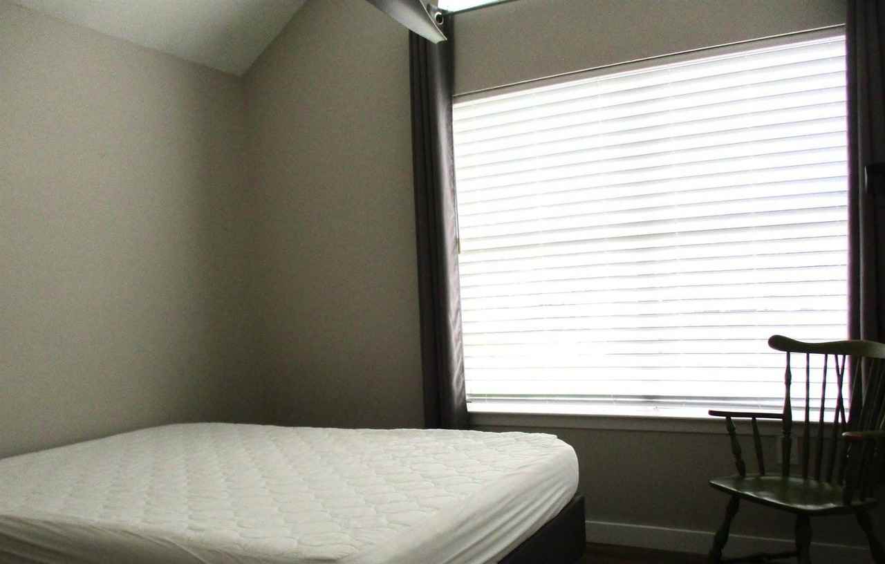 407 Adam St Nw - Photo 2 of 9