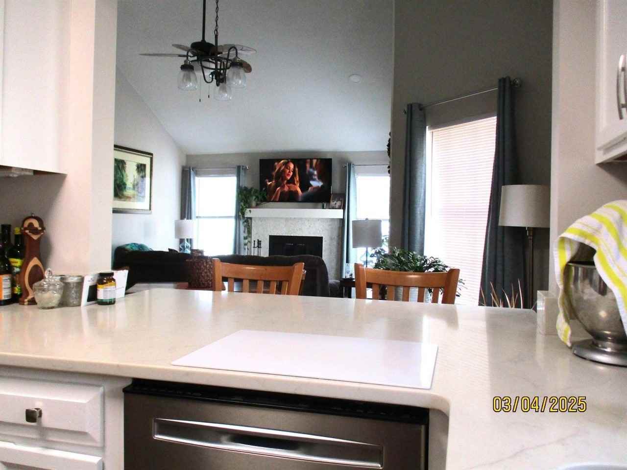 407 Adam St Nw - Photo 5 of 9