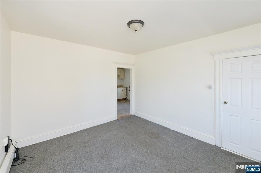39 Lodi St #2 - Photo 6 of 14