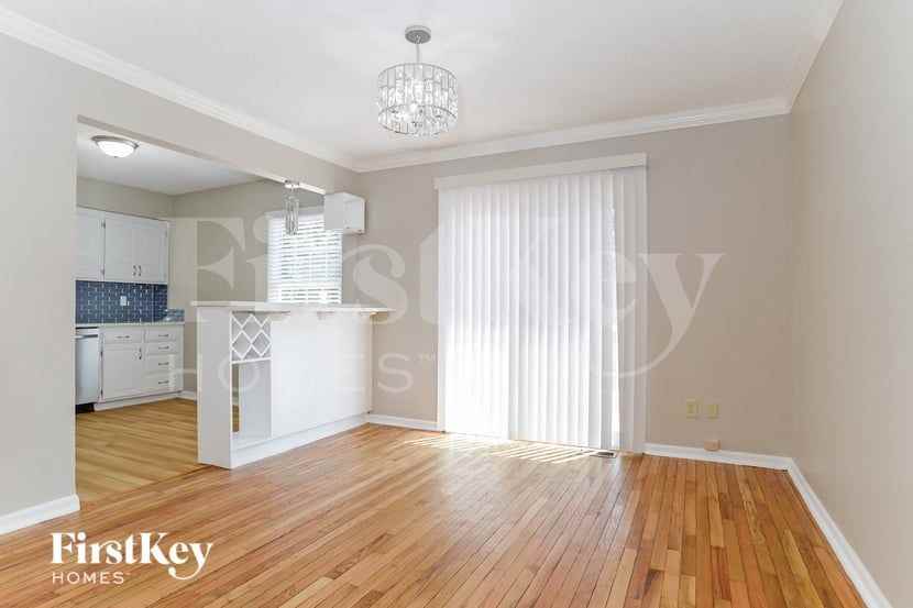 8617 Stearns Ave - Photo 5 of 15