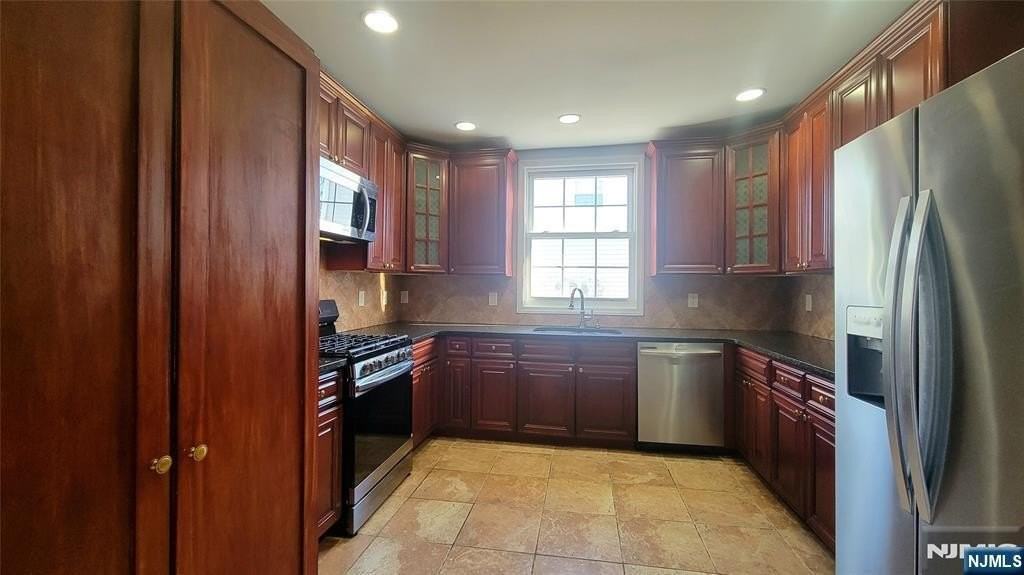 96 Westside Ave - Photo 4 of 13