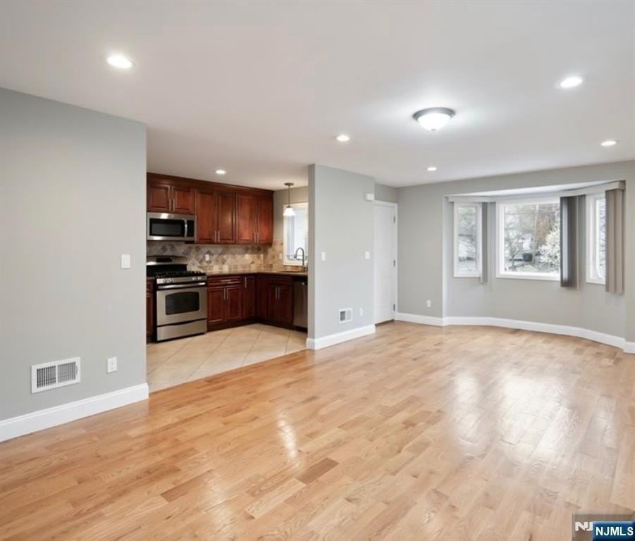 114 Grove Ave #1 - Photo 3 of 11
