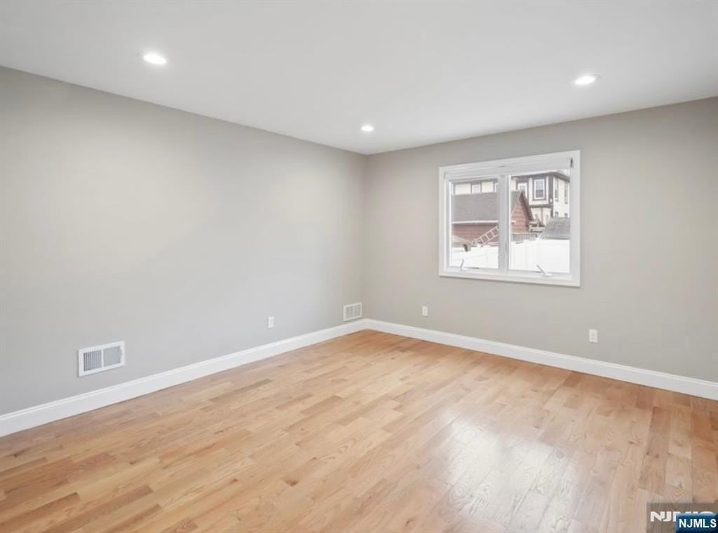 114 Grove Ave #1 - Photo 6 of 11