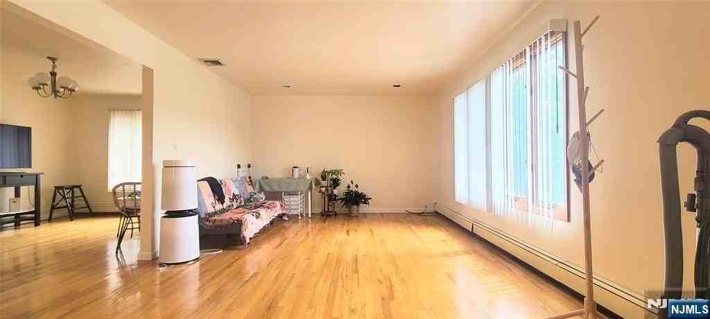 261 Highland Ave #2ndFL - Photo 2 of 22