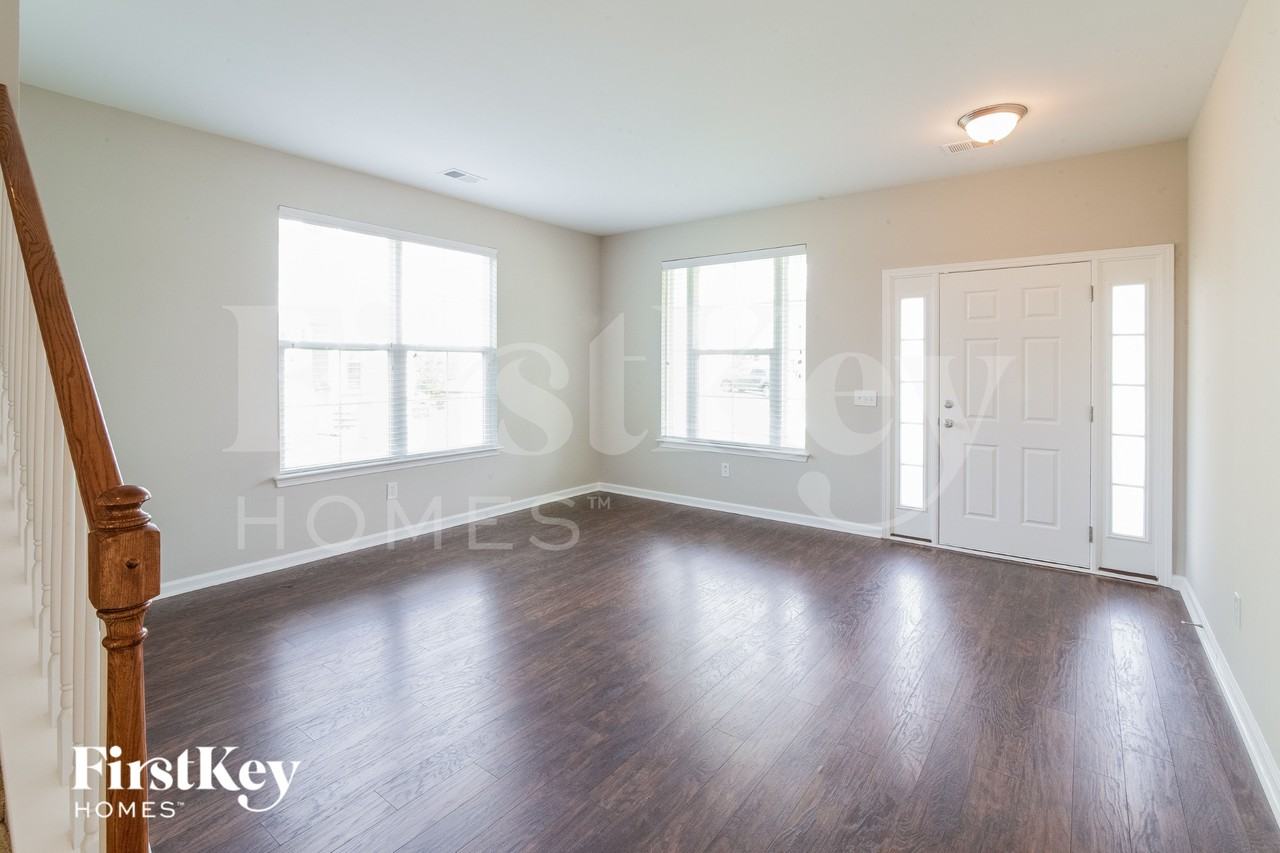 200 Palmetto Village Cir - Photo 3 of 15