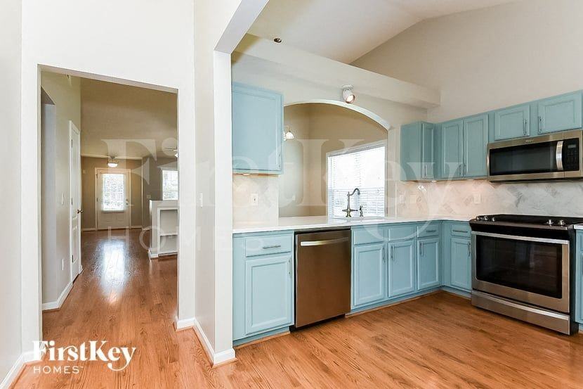 307 White Oak Way - Photo 6 of 15