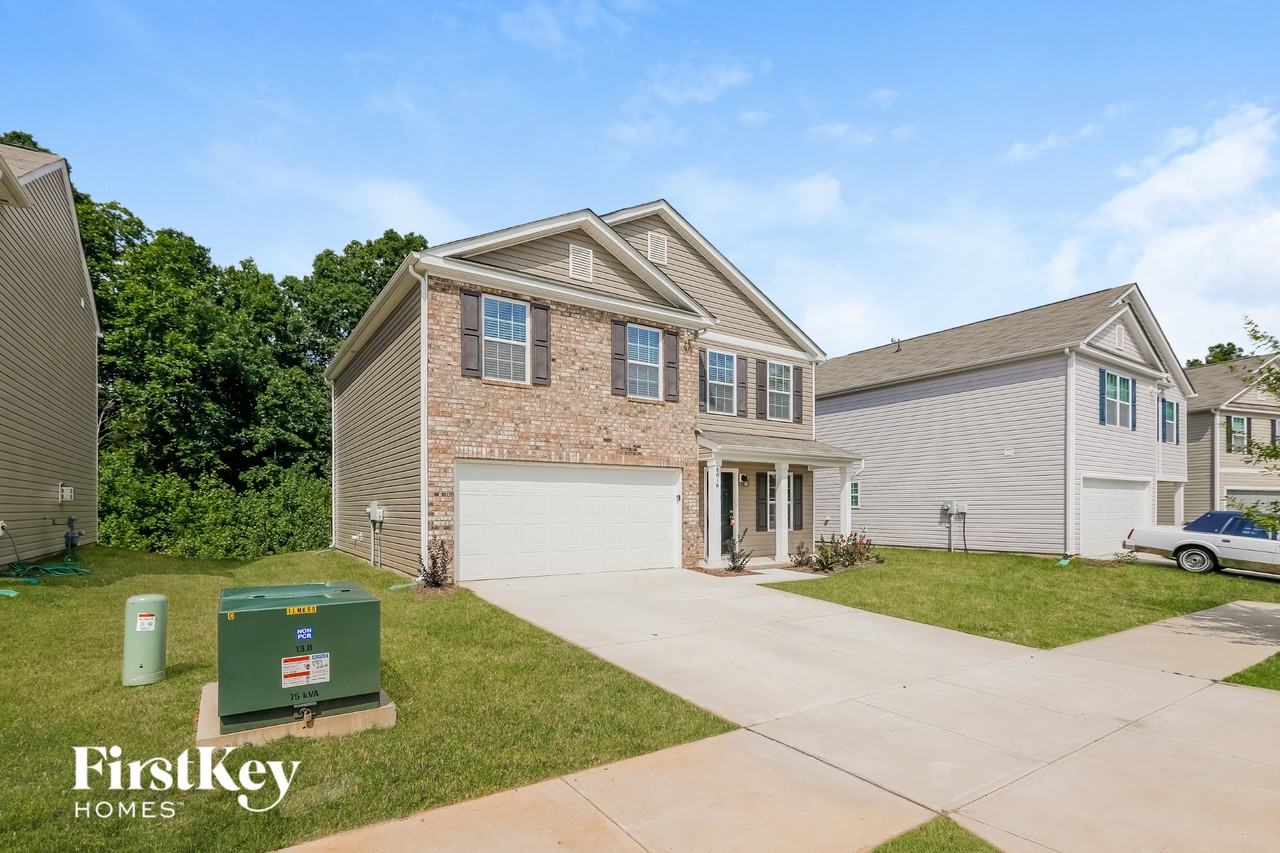 8016 Starnes Randall Rd - Photo 2 of 15