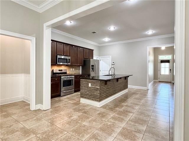 125 Grand Lake Dr - Photo 3 of 25