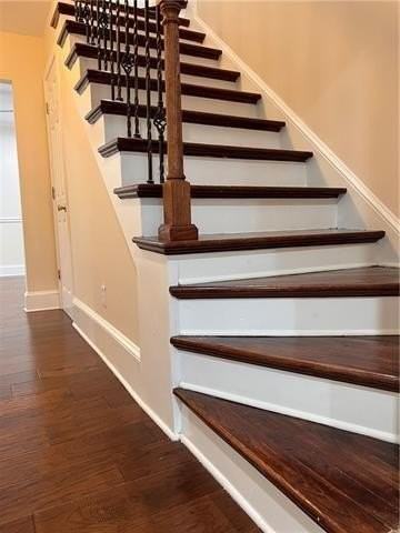 4401 Laudun St - Photo 4 of 26