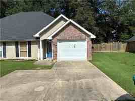 featured image of 105 S Gate Dr