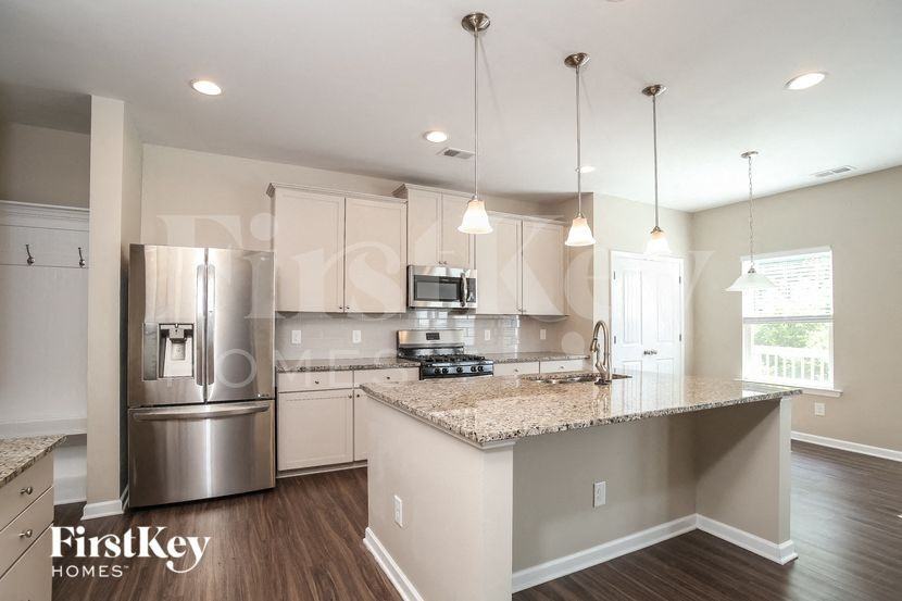 153 Prominence Ct - Photo 6 of 15