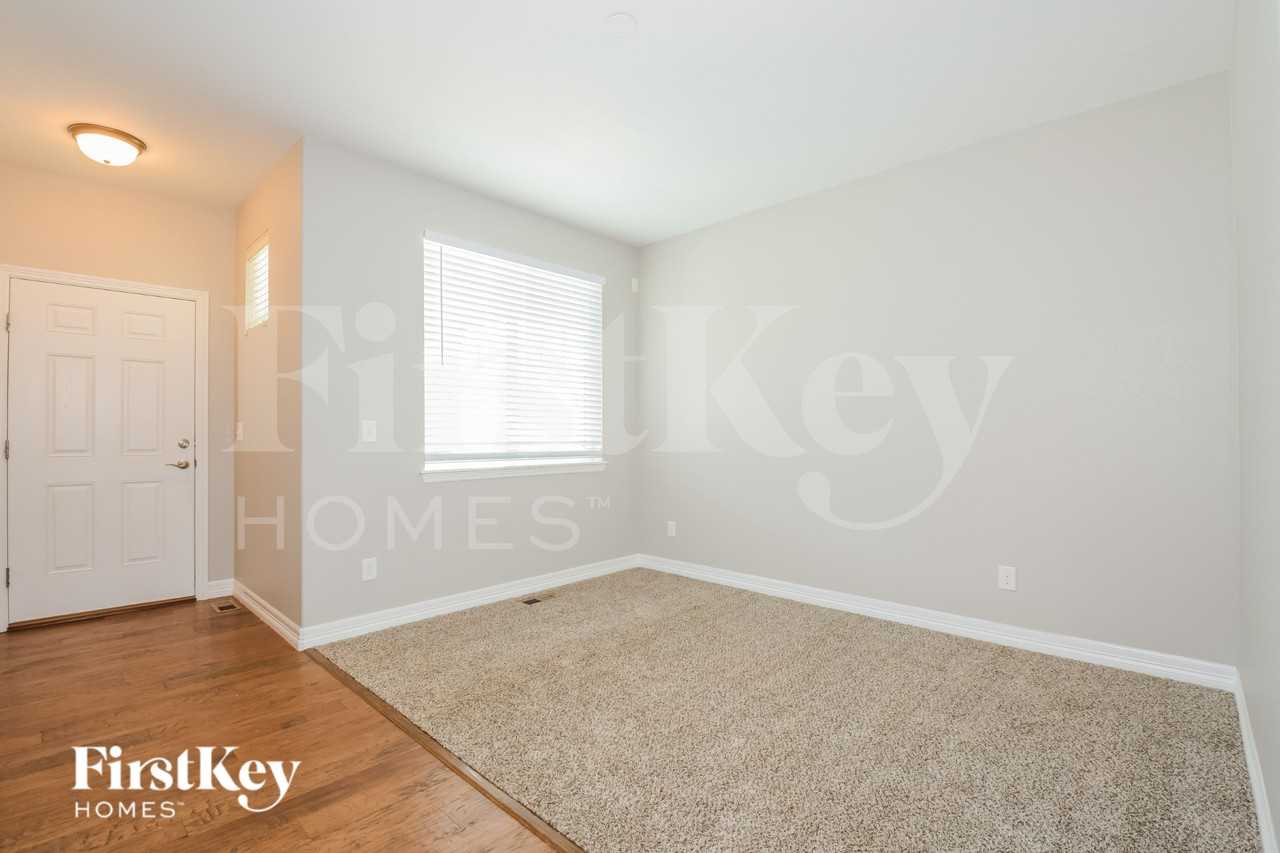 12742 E 105th Ave - Photo 6 of 18