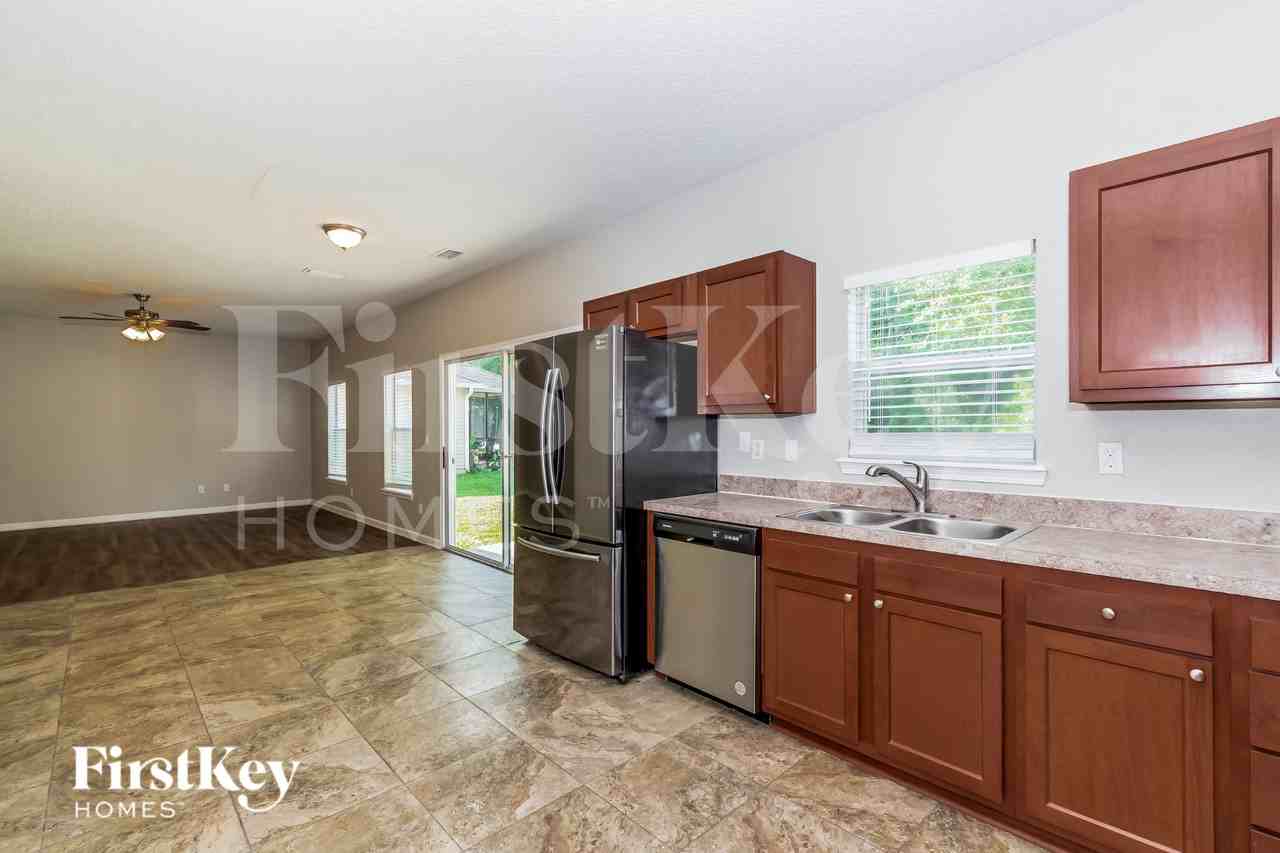 7266 Rampart Ridge Cir E - Photo 7 of 19