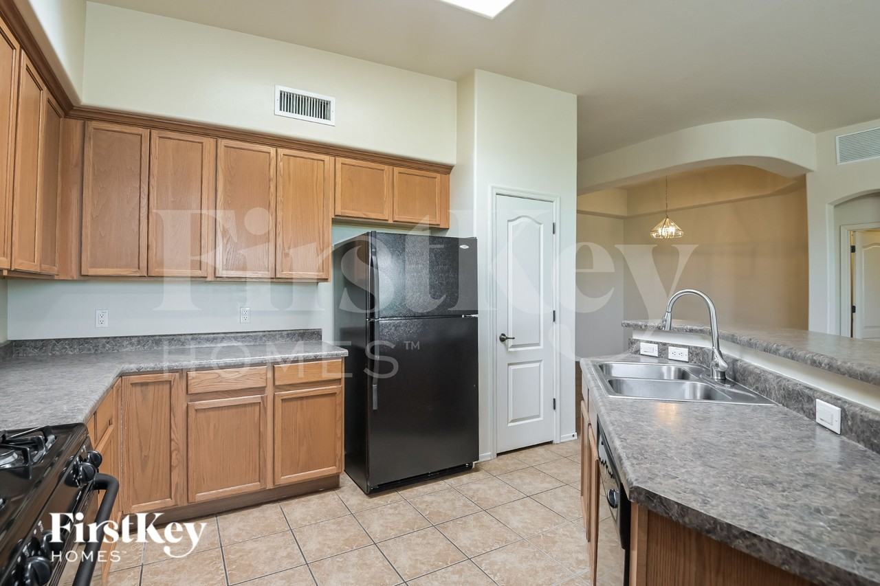 13558 E High Plains Ranch St - Photo 6 of 15
