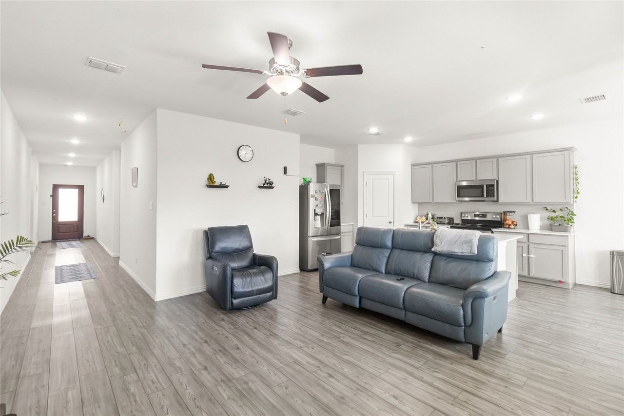 3505 Riverside Dr - Photo 6 of 25