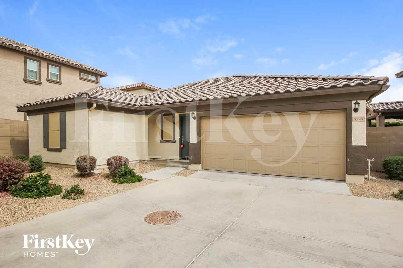 16570 W Sierra St - Photo 2 of 15