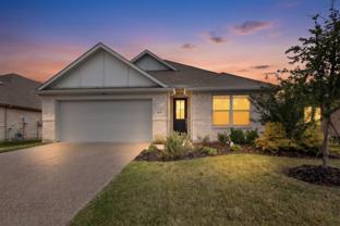 4009 Mockingbird Ln - Photo 1 of 1