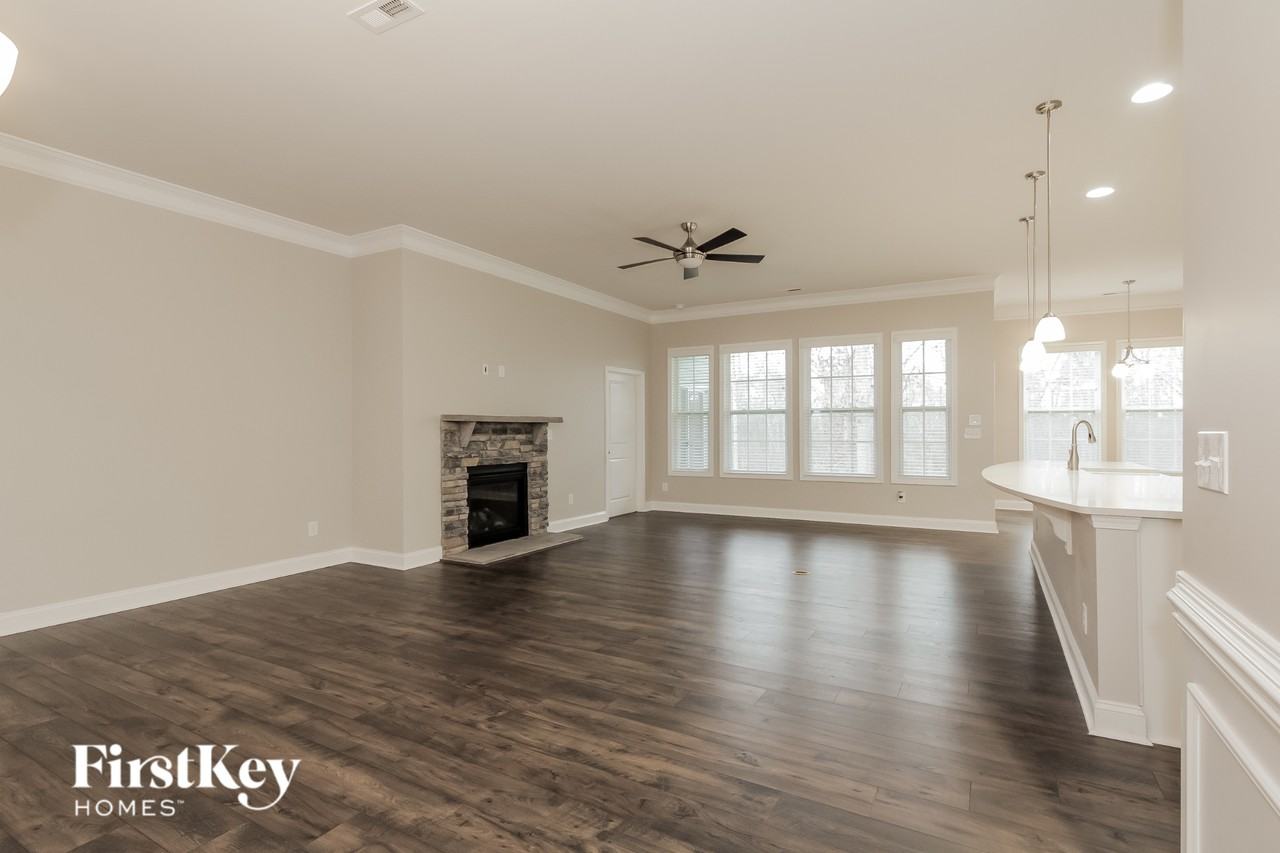195 Hanks Bluff Dr - Photo 4 of 15